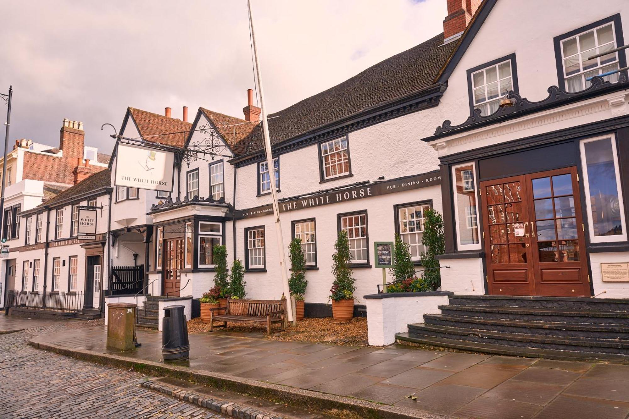 The White Horse Hotell Dorking Exteriör bild